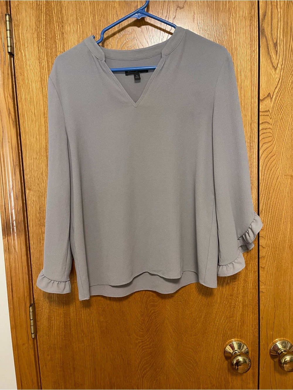 Banana Republic Light Gray Ruffle-Cuff V-Neck Blouse